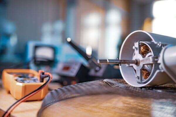 HOW-TO-TEST-MOTOR-WITH-MULTIMETER-