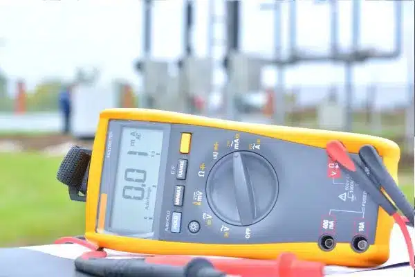 how to test a speed sensor with a multimeter