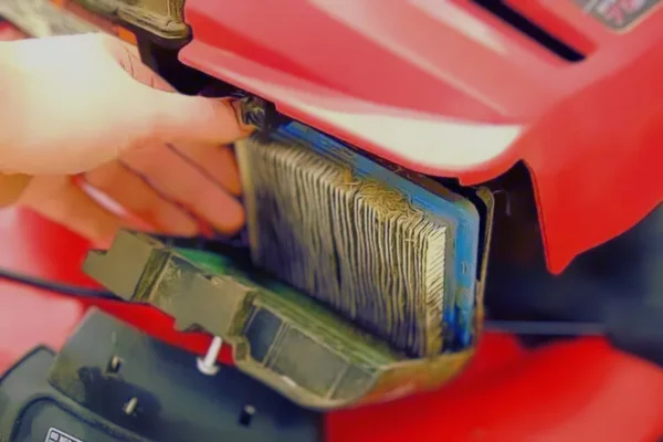 How to Clean the Air Filter on Your Lawn Mower