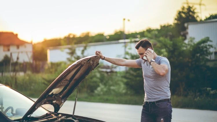 Cost Of Calling A Roadside Assistance Service
