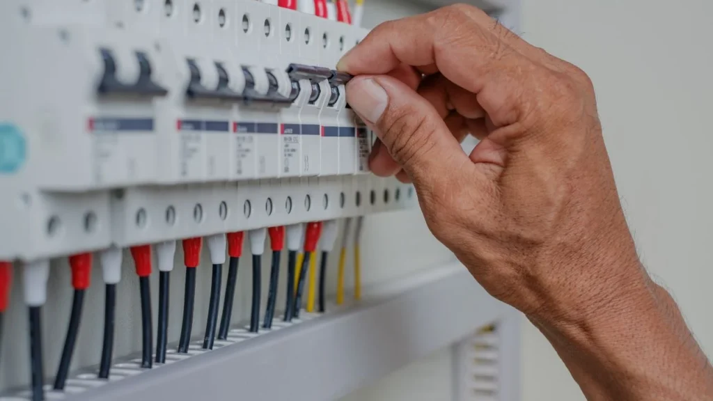 How to Fix Generator Not Producing Power? Quick Solutions 12 Reset Circuit Breakers of Generator