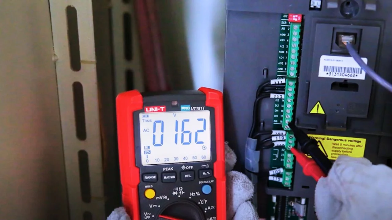 UNI-T UT191E Multimeter