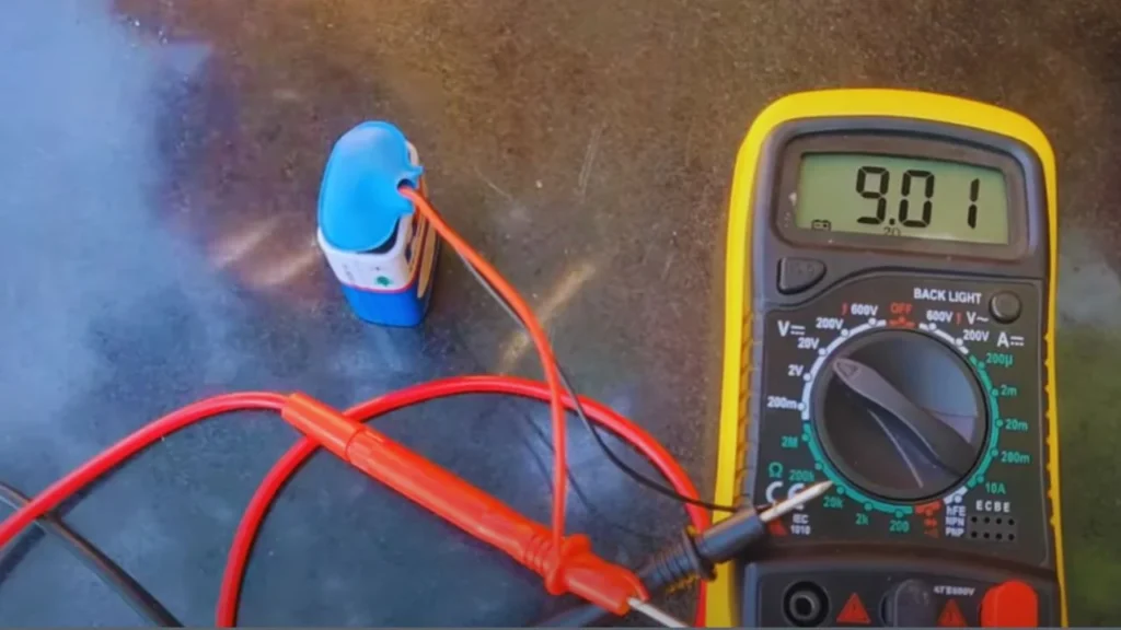  measuring voltages with multimeter