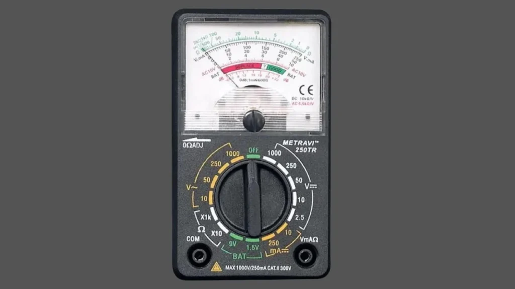 How to measure volts with a multimeter? Voltage Measurement 7 Analog multimeter: