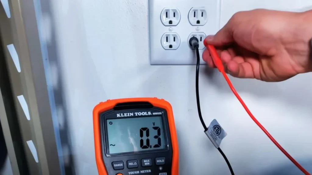  Identify the outlet you want to test
