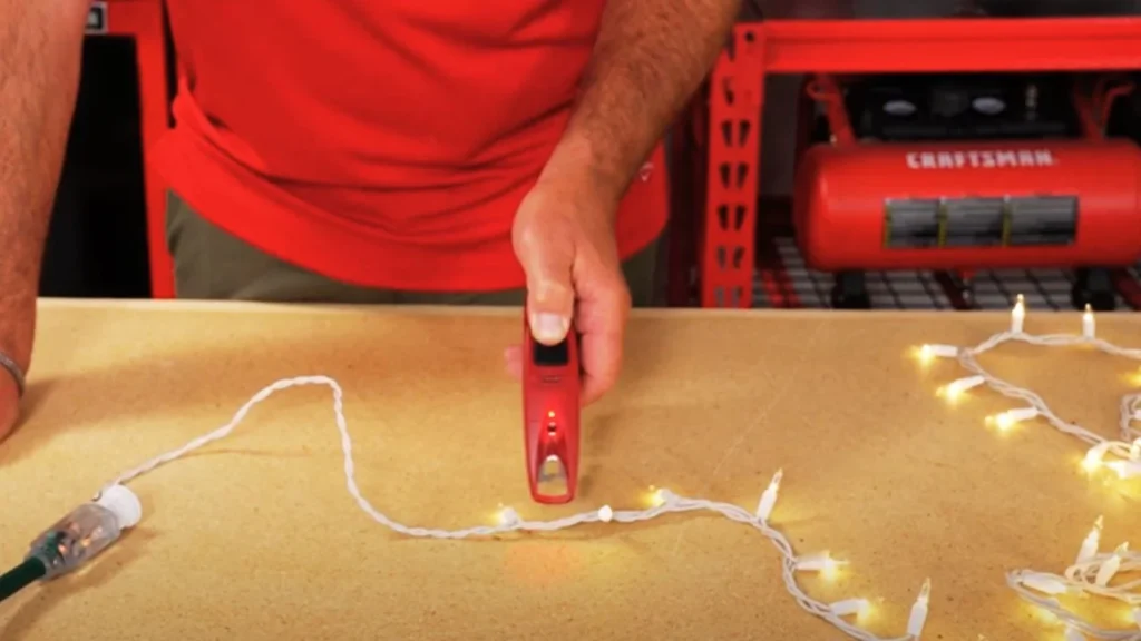 How to Find the Burnt Bulb in Christmas Lights: Step-by-Step Guide