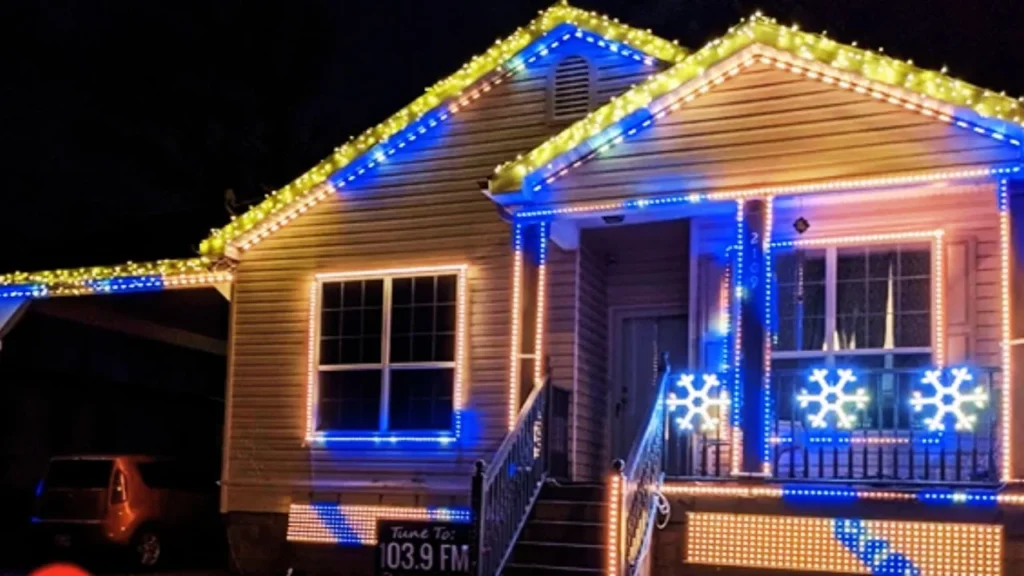 How Many Christmas Lights Can You String Together| 2 Best Ways 12 The Best Way to Plan Your Christmas Light Display