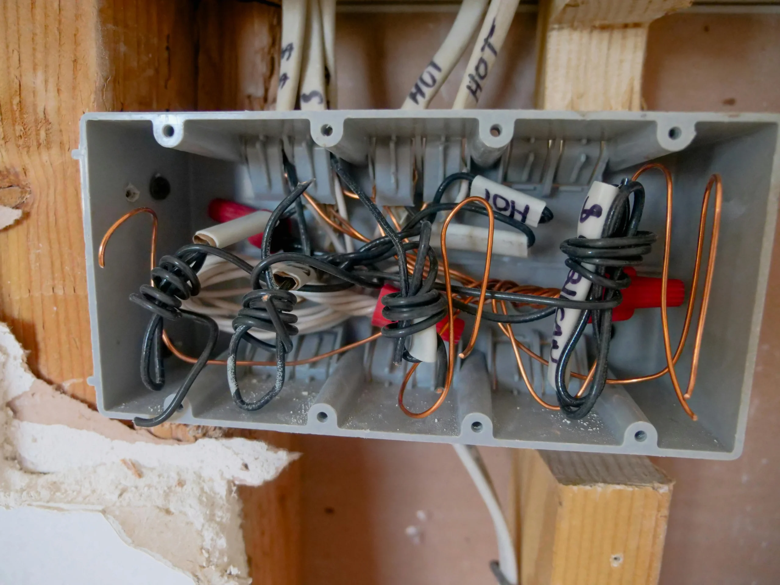 short circuit while fixing switch​