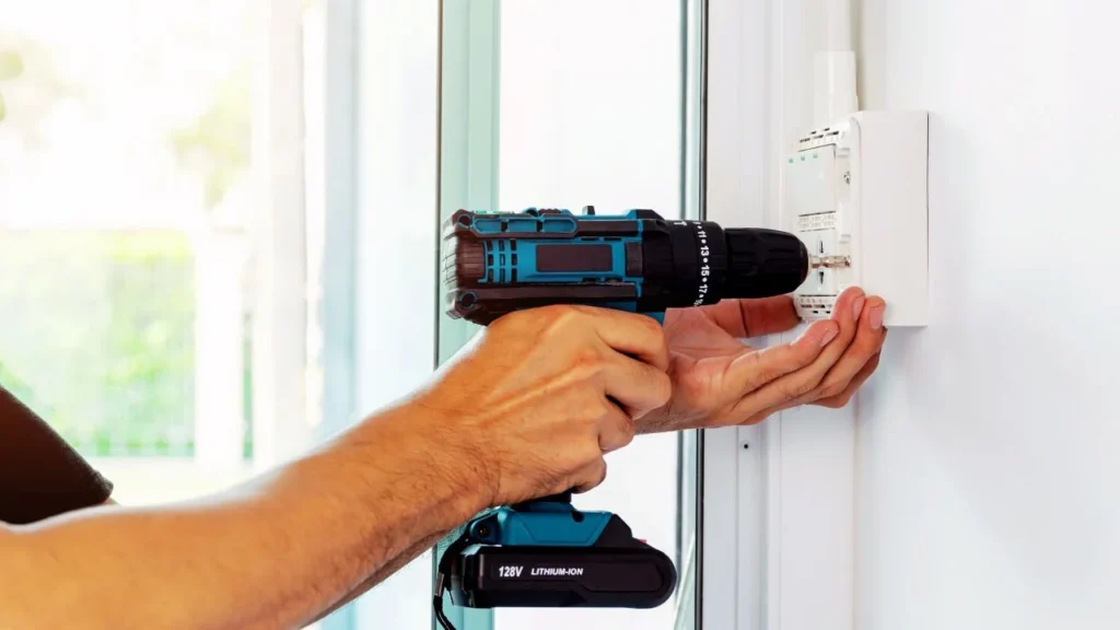 Outlet Stopped Working Breaker Not Tripped – Why?
